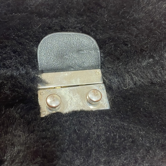 Faux fur bag - Picture 3 of 5